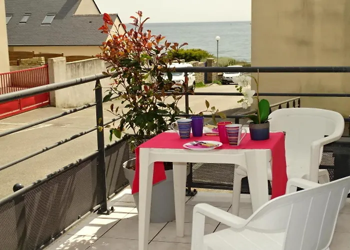 Studio In Audierne Near Finistere Beach